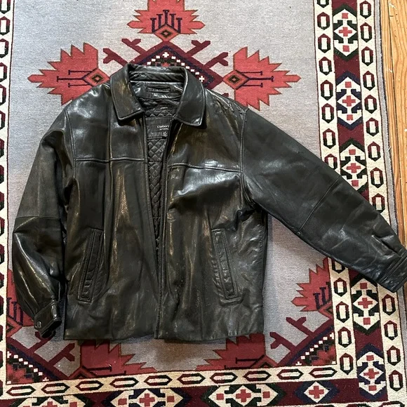 Vintage Black Lambskin Leather Bomber Jacket - Picture 4 of 11